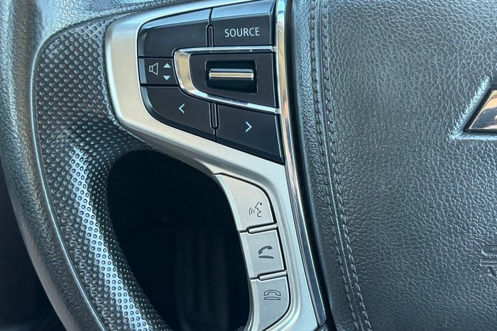 2022 Mitsubishi Triton GLX+