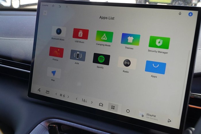 2025 Geely Starray EM-i Complete