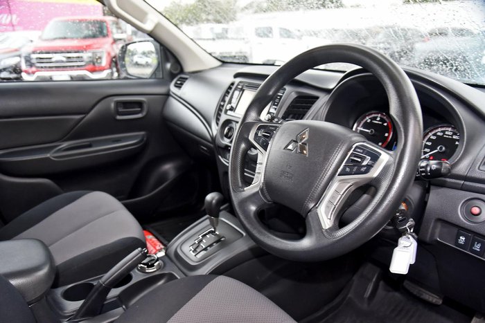 2019 Mitsubishi Triton GLX