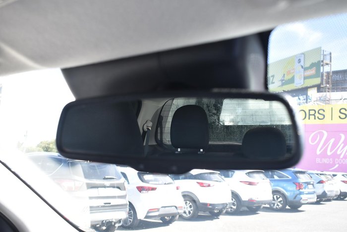 2019 Mitsubishi Triton GLX