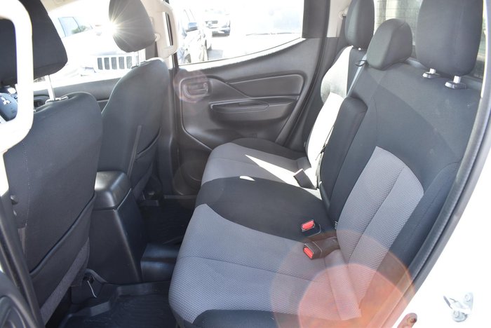 2019 Mitsubishi Triton GLX