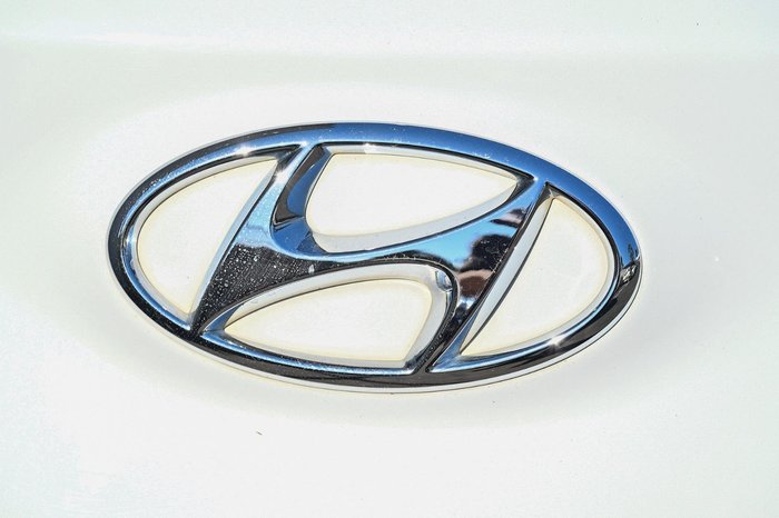2020 Hyundai Kona Highlander OS.3 MY20 Chalk White