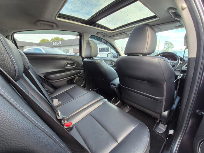 2017 Honda HR-V VTi-L