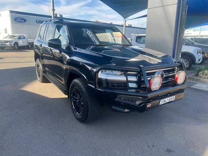 2023 Toyota Landcruiser