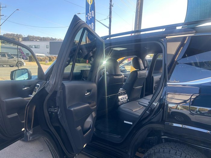 2023 Toyota Landcruiser VX