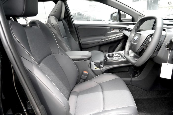 2025 Subaru Solterra AWD