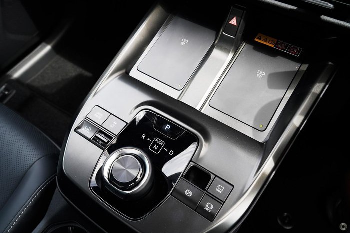 2025 Subaru Solterra AWD