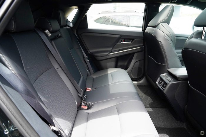 2025 Subaru Solterra AWD