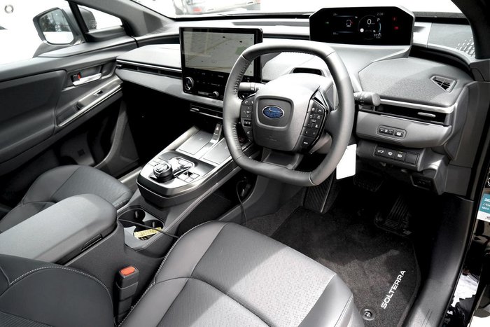 2025 Subaru Solterra AWD