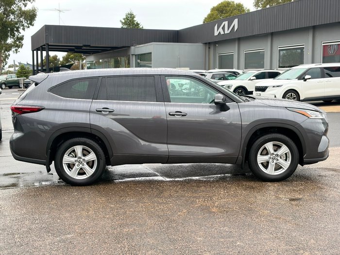 2025 Toyota Kluger GX