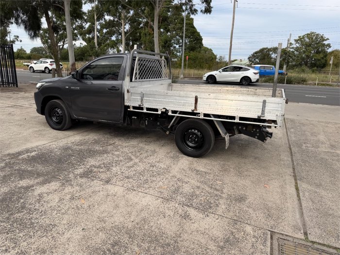 2016 TOYOTA HILUX WORKMATE
