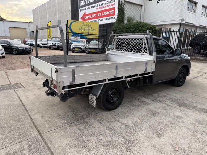 2016 TOYOTA HILUX WORKMATE