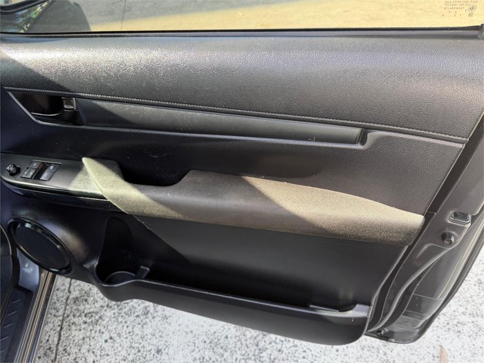 2016 TOYOTA HILUX WORKMATE