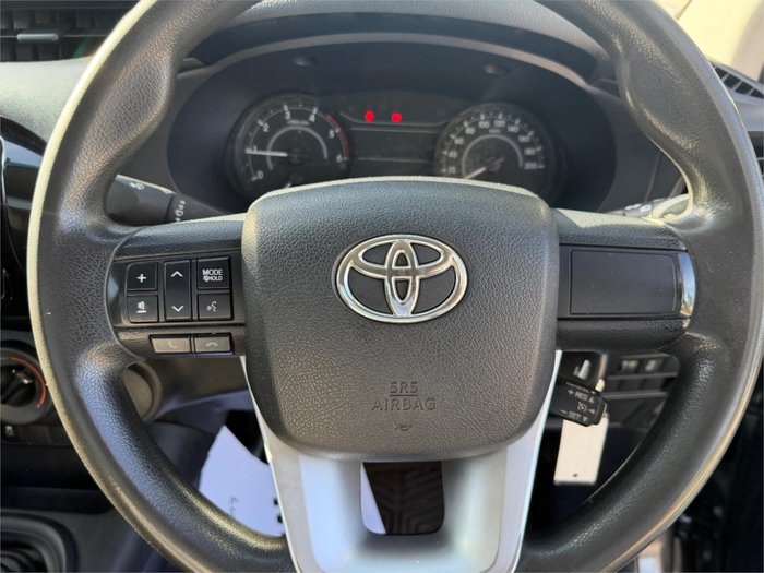 2016 TOYOTA HILUX WORKMATE