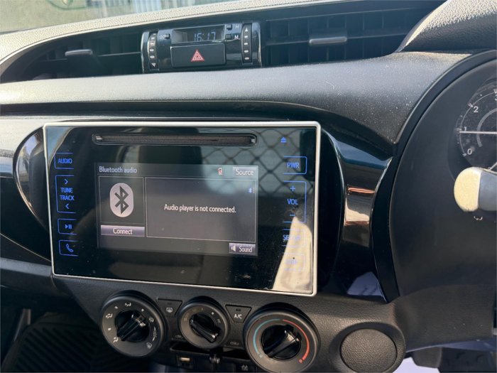 2016 TOYOTA HILUX WORKMATE