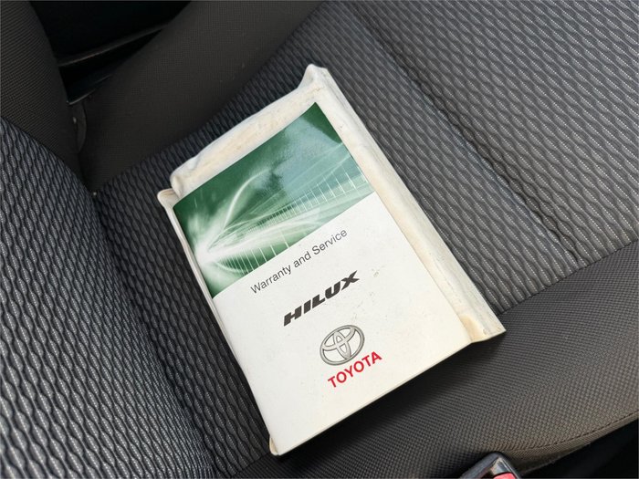 2016 TOYOTA HILUX WORKMATE