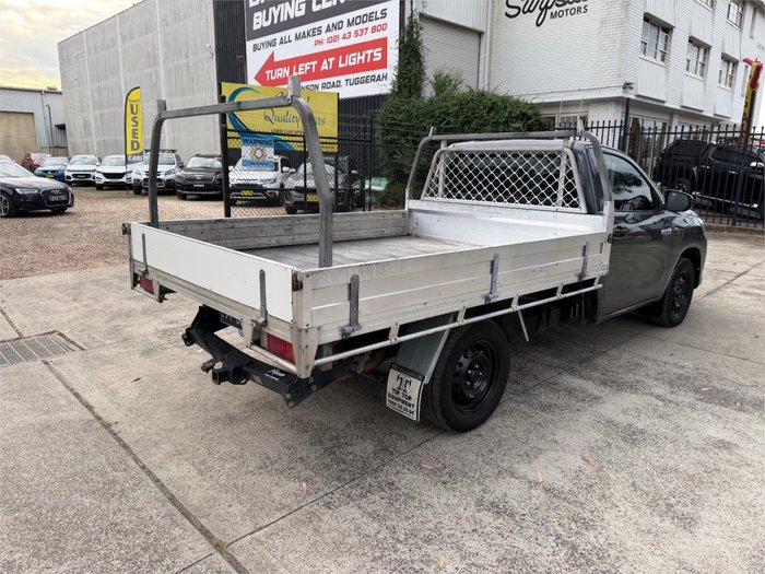 2016 TOYOTA HILUX WORKMATE
