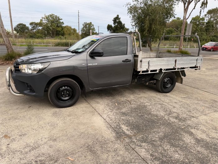 2016 TOYOTA HILUX WORKMATE