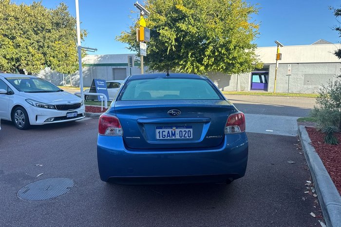 2016 Subaru Impreza 2.0i