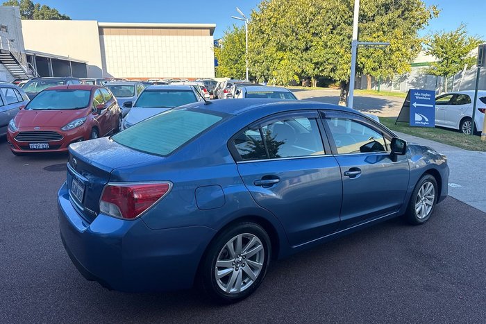 2016 Subaru Impreza 2.0i