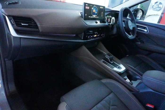 2025 Nissan QASHQAI Ti