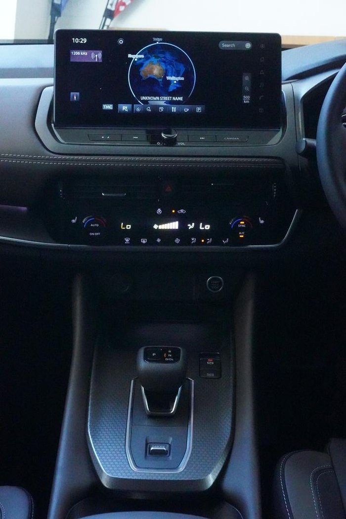 2025 Nissan QASHQAI Ti