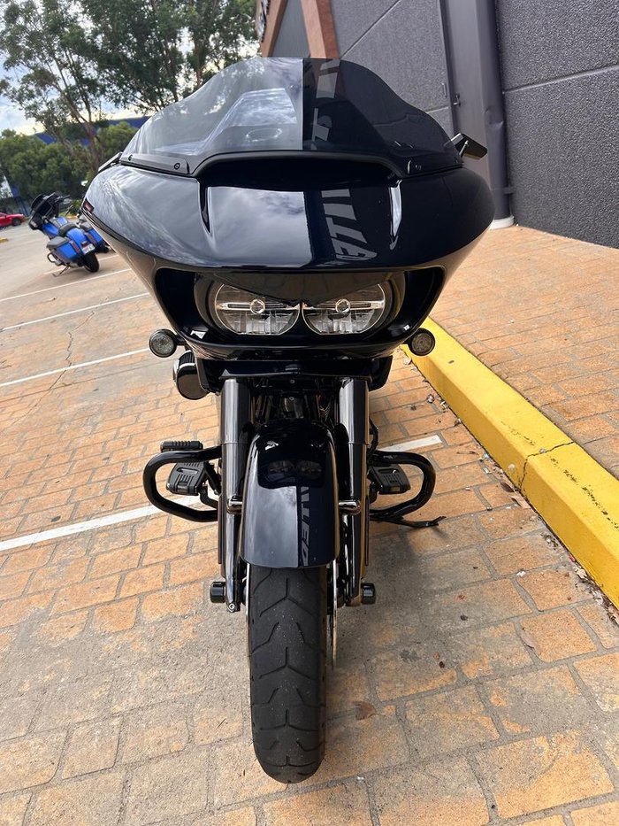 2022 Harley-Davidson CVO Road Glide 117 (FLTRXSE) Touring Blue