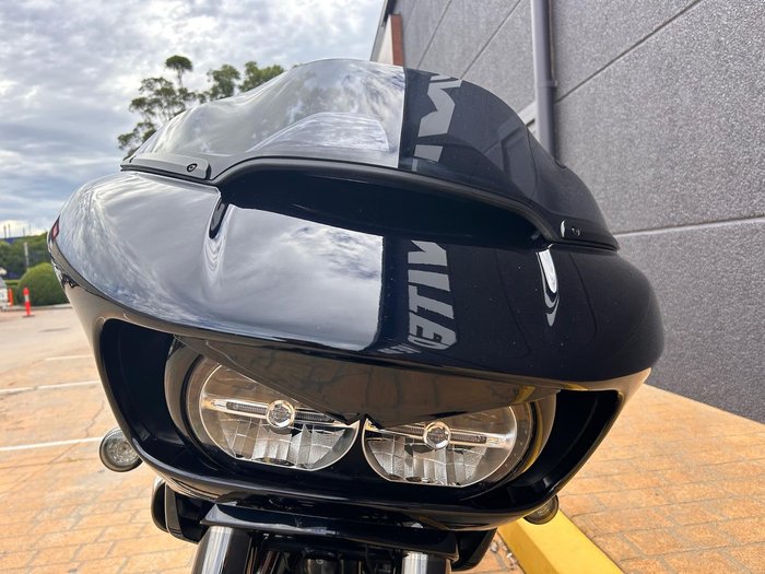 2022 Harley-Davidson CVO Road Glide 117 (FLTRXSE) Touring Blue