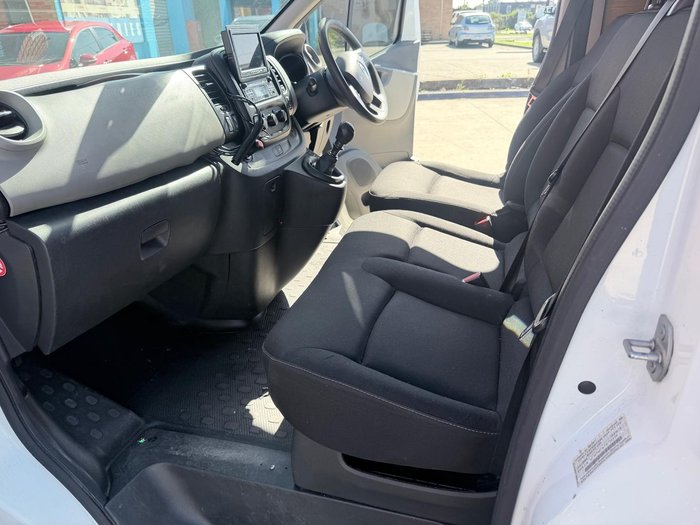 2016 Renault Trafic 103KW X82 Glacier White