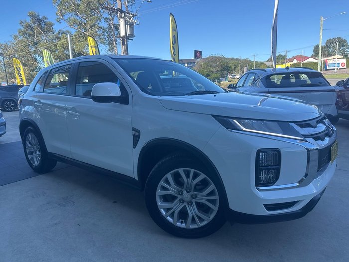 2023 Mitsubishi ASX ES