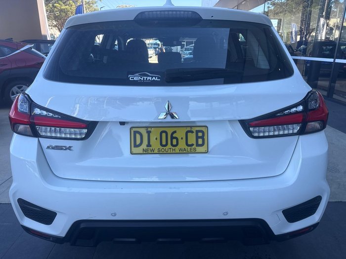 2023 Mitsubishi ASX ES