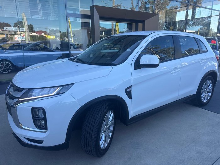 2023 Mitsubishi ASX ES