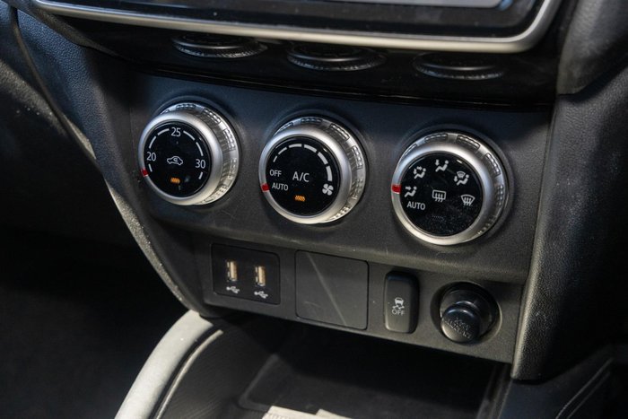 2023 Mitsubishi ASX ES