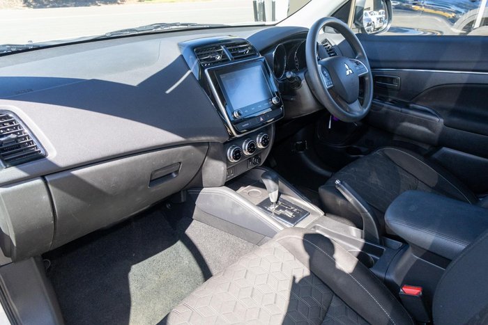 2023 Mitsubishi ASX ES