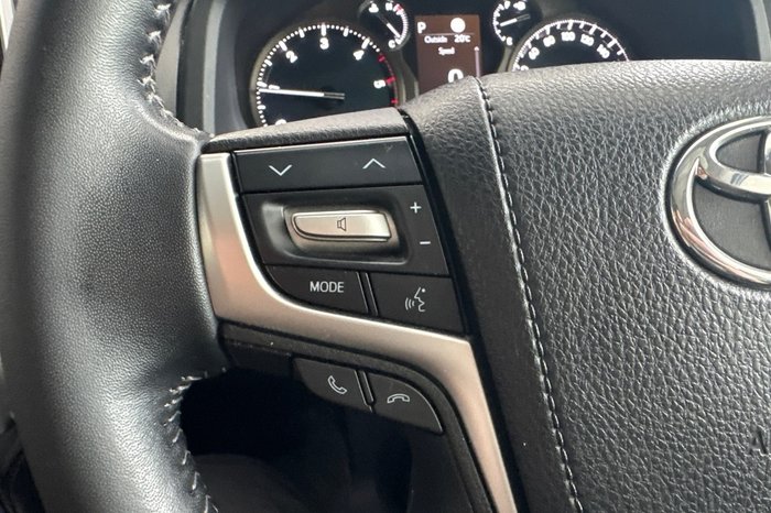 2023 Toyota Landcruiser Prado VX Flat Tailgate