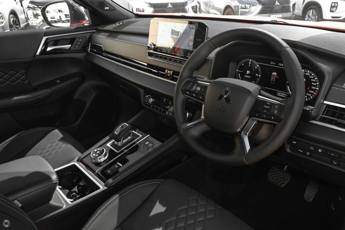 2024 Mitsubishi Outlander PHEV GSR