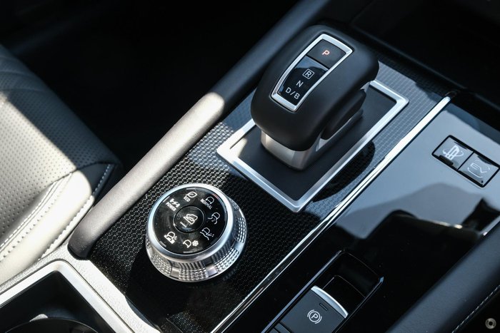 2024 Mitsubishi Outlander PHEV GSR