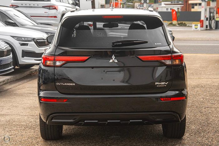 2024 Mitsubishi Outlander PHEV GSR