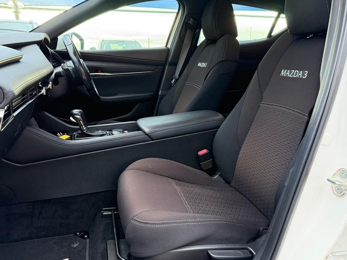 2020 Mazda 3 G20 Evolve