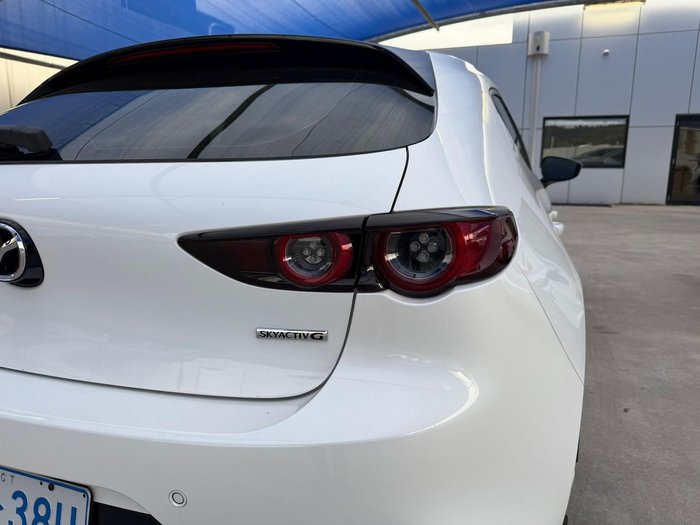 2020 Mazda 3 G20 Evolve