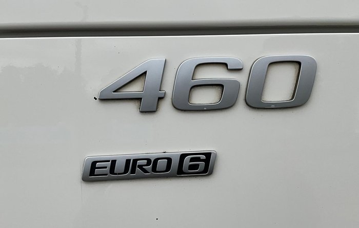 2022 Volvo Fm Series FM11 WHITE