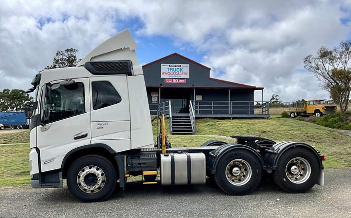 2022 Volvo Fm Series FM11 WHITE