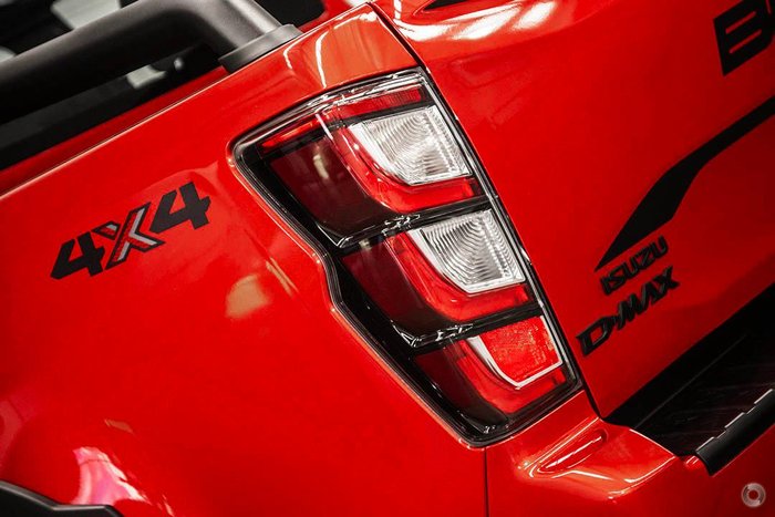 2025 Isuzu D-MAX BLADE MY25.5 4X4 Dual Range Sunstone Orange