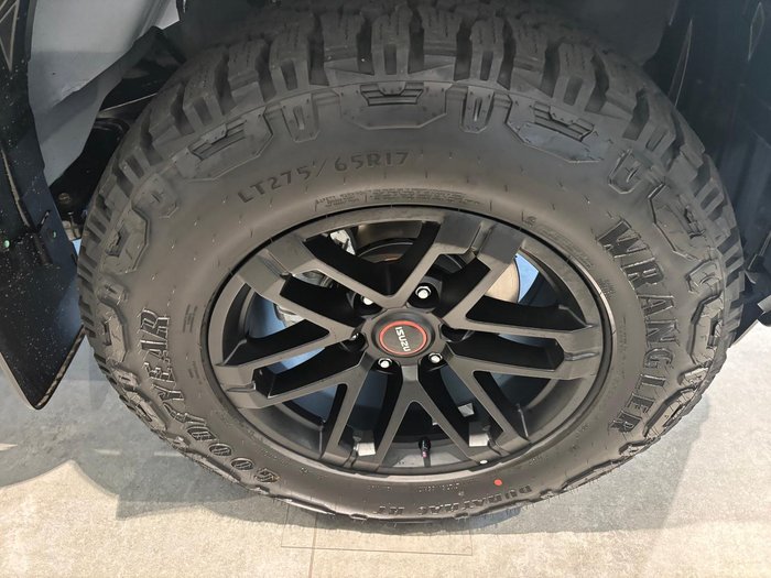 2026 Isuzu D-MAX BLADE MY25.5 4X4 Dual Range Mineral White