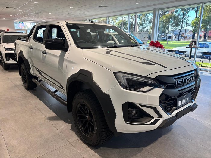 2026 Isuzu D-MAX BLADE MY25.5 4X4 Dual Range Mineral White