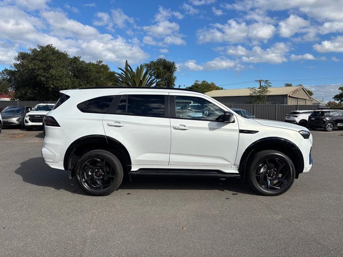 2026 Isuzu MU-X X-TERRAIN MY25.5 4X4 Dual Range Moonstone White