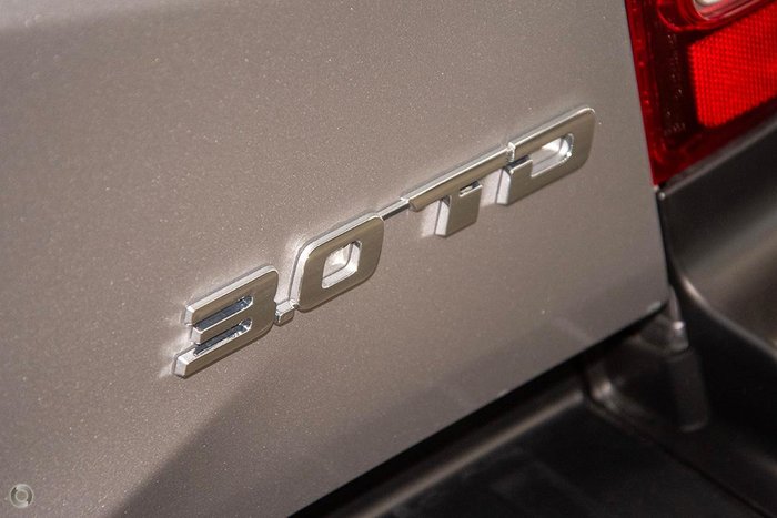 2025 Isuzu D-MAX X-RIDER MY25.5 4X4 Dual Range Mercury Silver