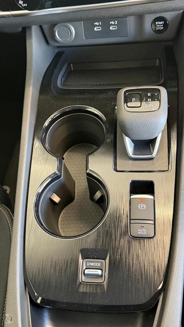 2026 Nissan X-TRAIL ST