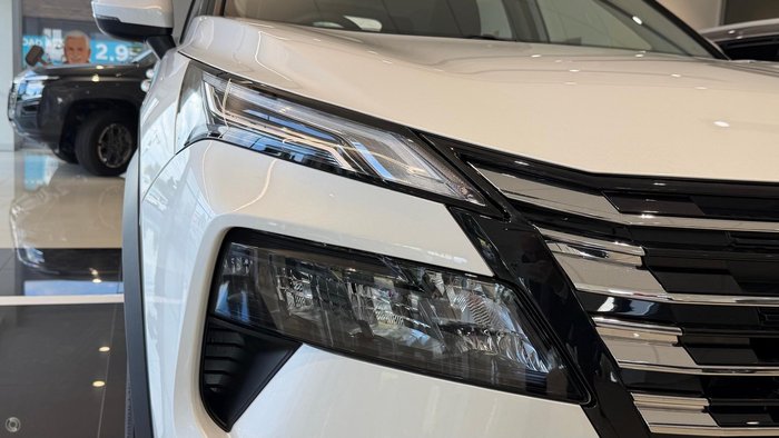 2026 Nissan X-TRAIL ST