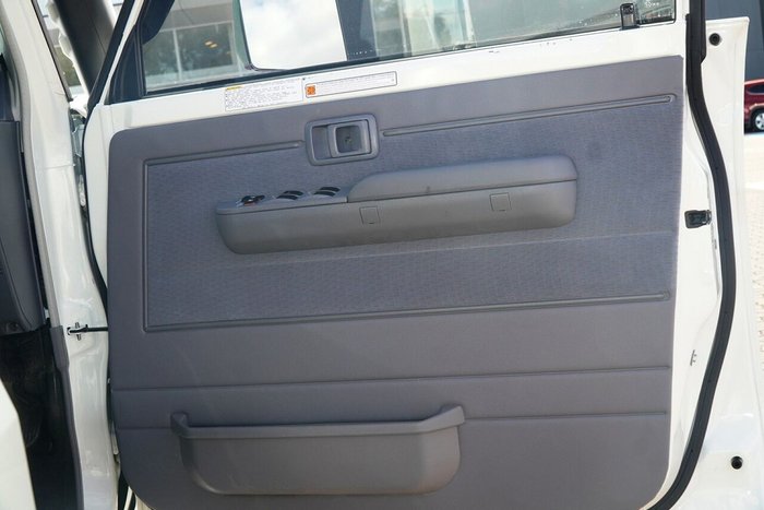 2025 Toyota Landcruiser GXL